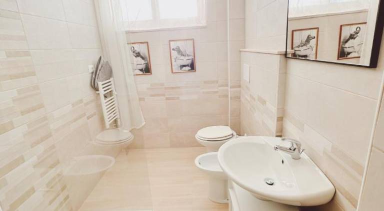 Holiday apartment with 2 rooms for 5 persons — photo 2