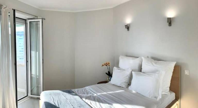 Holiday apartment | Beach nearby | Good for workation | Pet-friendly in Almada