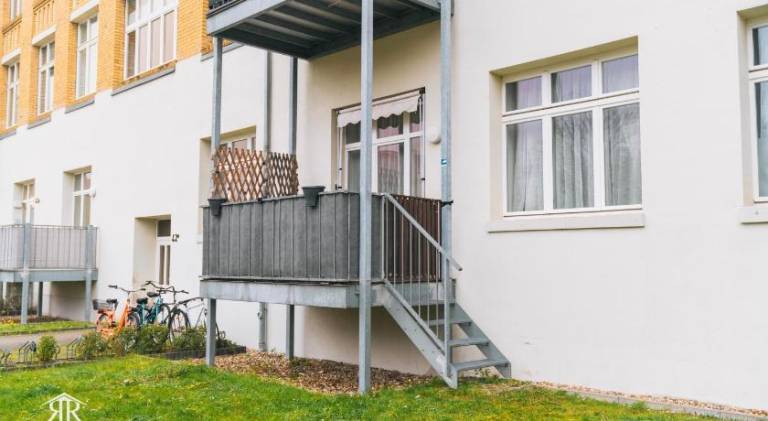 Apartment with terrace — photo 3