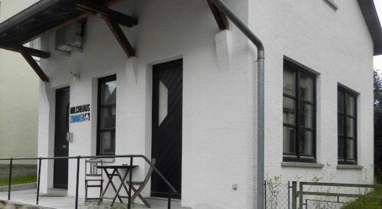 Milchhaus Zimmer - Tiny House in Albstadt