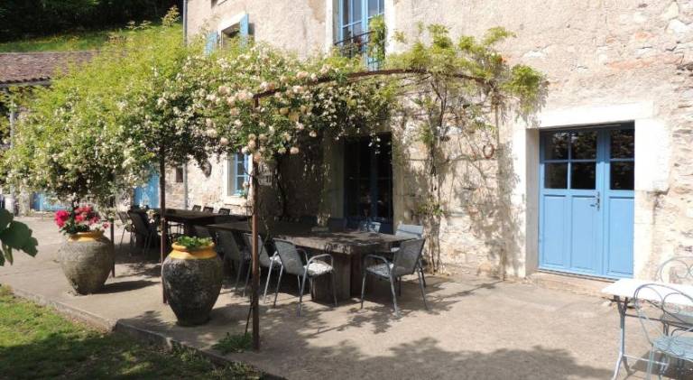 Nabat le Haut, chambre et table d'hotes — photo 5