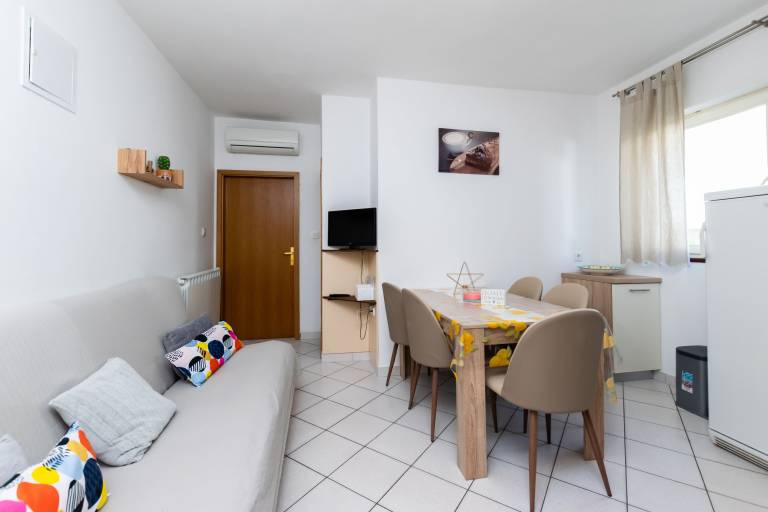 Wonderful rental apartment with pool, patio & barbeque | Garden view | Next to the beach | Pets allowed — photo 5