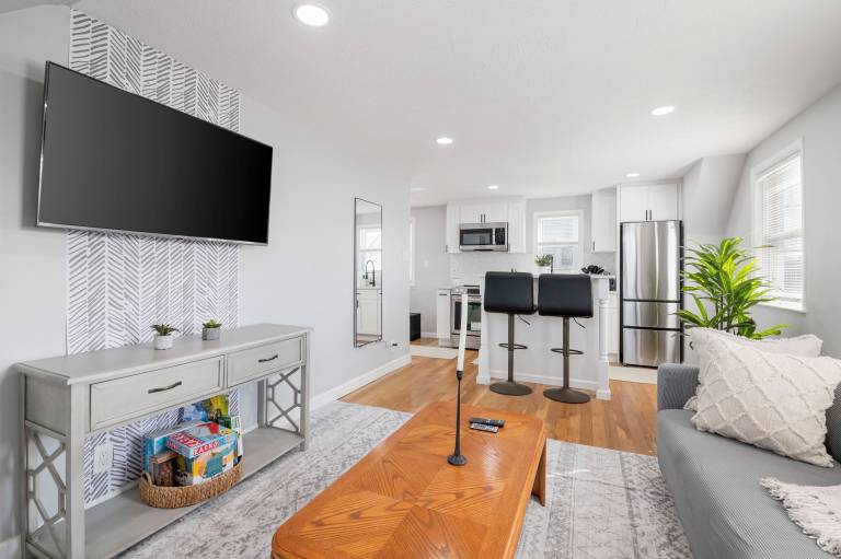 Apartment  Hempstead