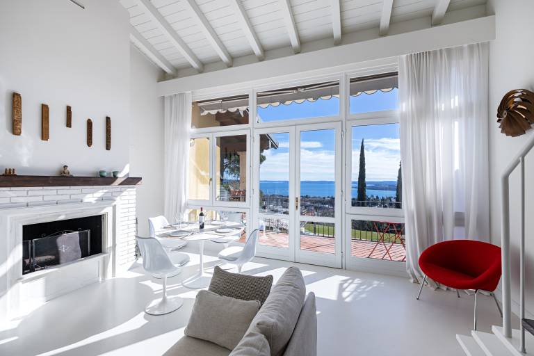 Ferienwohnung mit Hund in Padenghe Sul Garda f&uuml;r max. 4 Personen