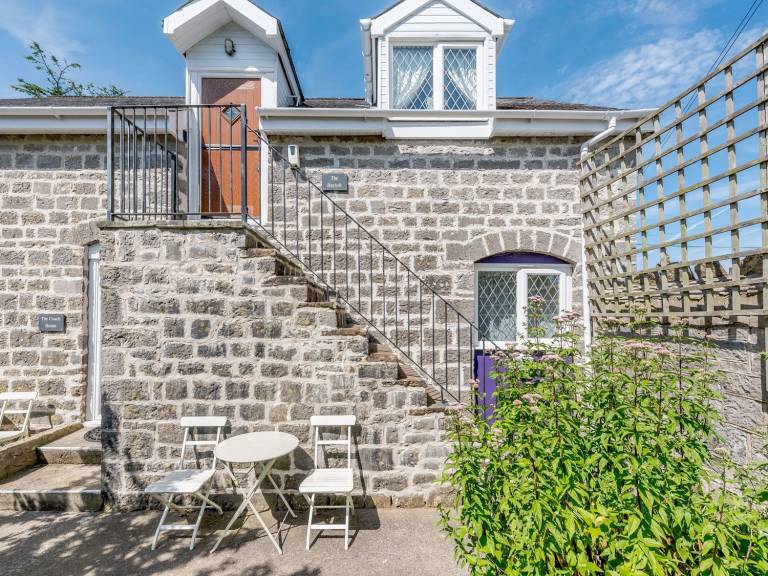 Cottage  Freshwater East