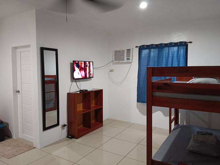 Villa with garden, pool & barbecue | Perfect for remote work | Pets are welcome — photo 2