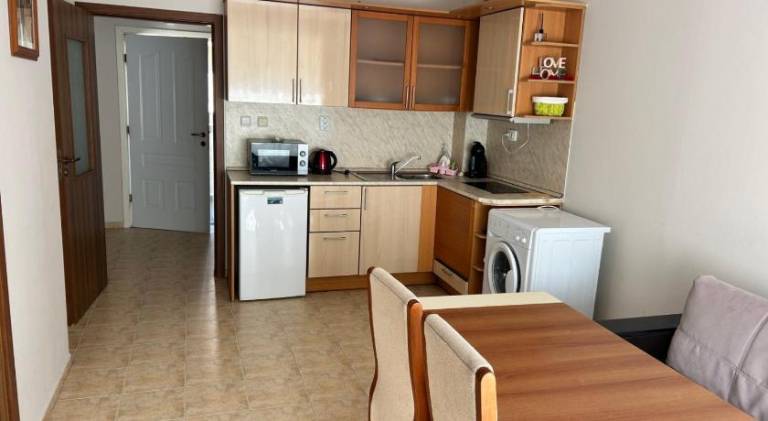 Pleasant apartment with pool | Pets allowed — photo 3