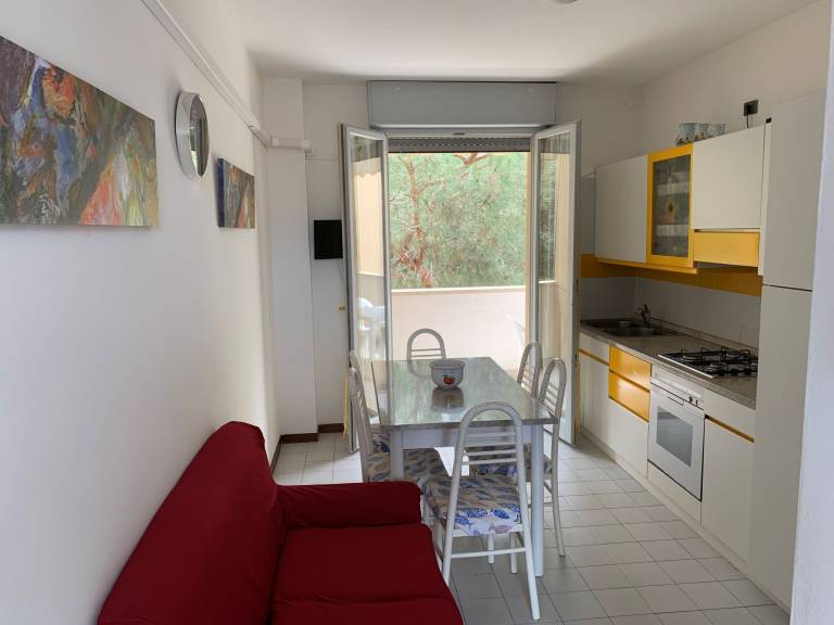 Rental apartment with terrace & pool in Rovigo