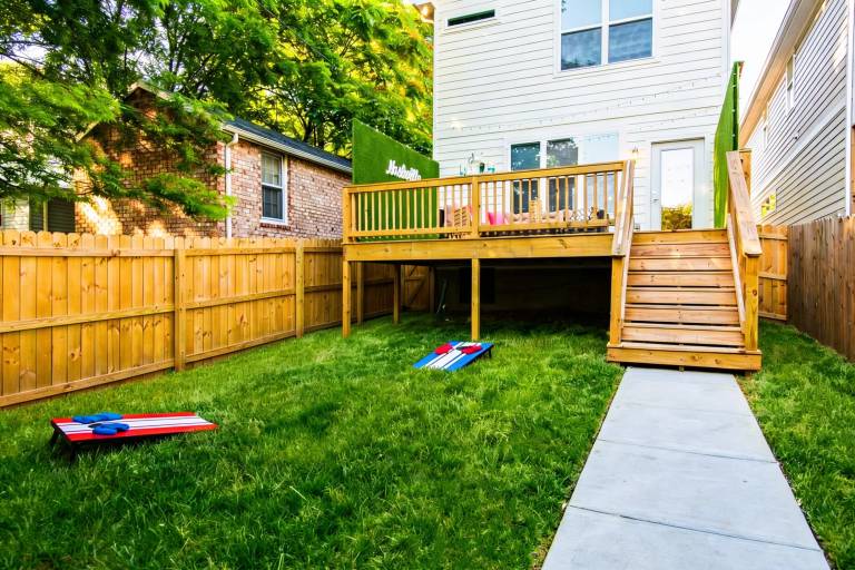 Family-oriented vacation home with garden & fast internet | Pet-friendly — photo 3