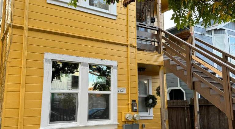 Apartment with 3 rooms for 6 persons in Emeryville, CA