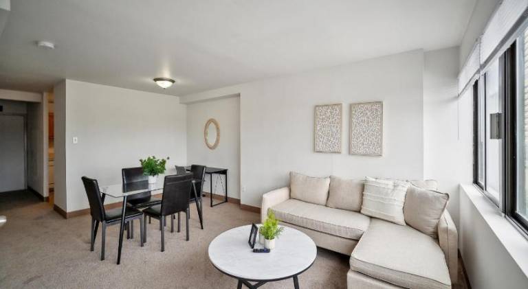 Apartment with pool | Suitable for remote work — photo 2