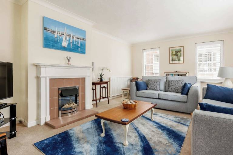 House Sandbanks
