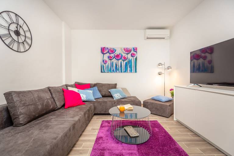 Fully equipped villa with terrace & yard | Pets are welcome — photo 5