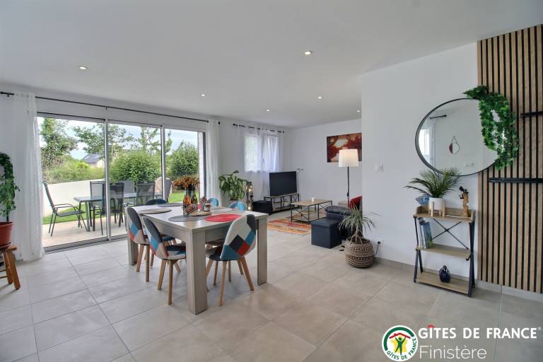 Gite with patio, BBQ & garden | Pet-friendly in Quimper