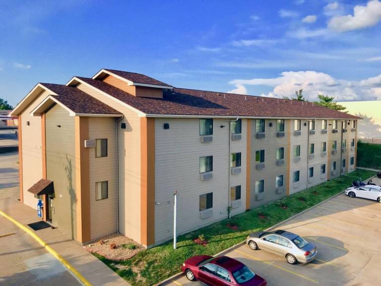 Econo Lodge Quincy in Quincy, IL