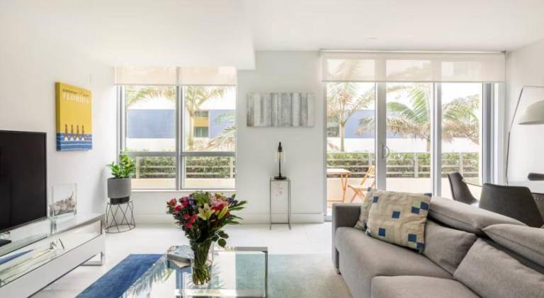 Beachfront Bentley Hotel One Bedroom Suite with Balcony and Beach access in Miami Beach, FL
