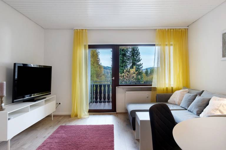 Holiday apartment with fast internet | Garden view — photo 2