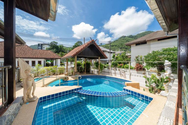 Tranquil Thai style pool villa in Kamala