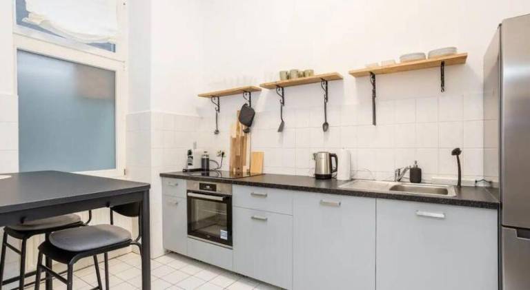Rental apartment with 2 rooms for 6 persons — photo 3