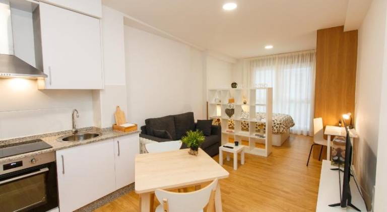 Charming rental apartment | Close to María Pita | Beach nearby | Pets are welcome in A Coruña