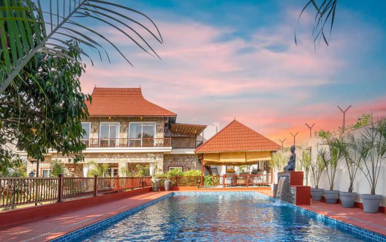 Geeta Bagh Luxury Private Pool Villa In Pushkar