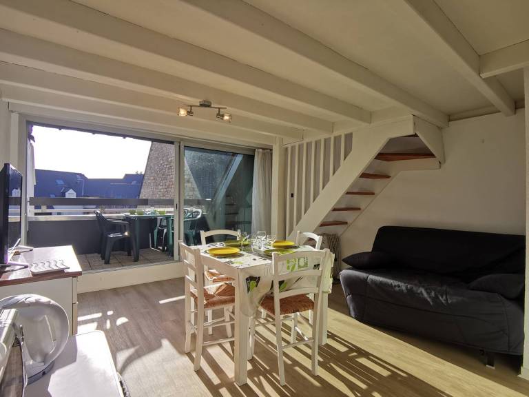 Rental apartment with 1 room for 4 persons in Carnac
