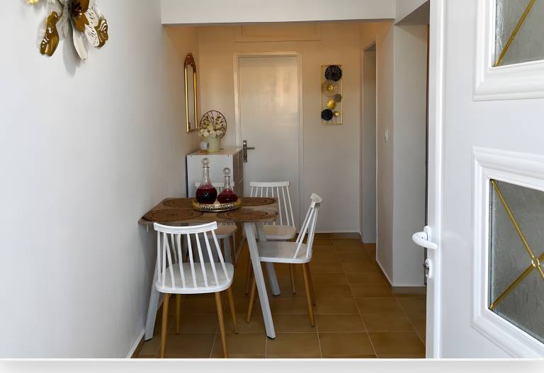 Village Suite 101 Apartment: Shared Pool & Terraces with Views — photo 2