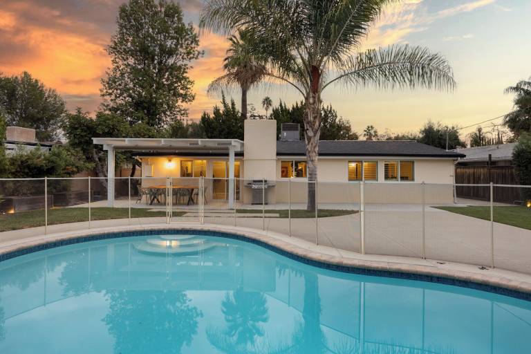 House Woodland Hills