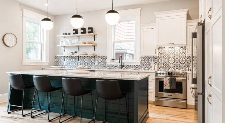 279 m&sup2; Ferienhaus