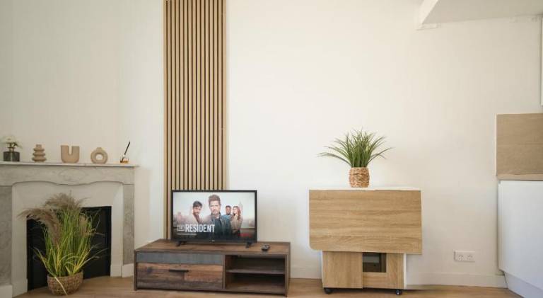 Beautiful rental apartment | Next to Port Lympia | Pets are welcome in Nice