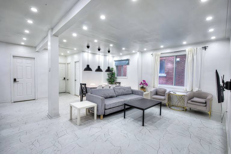 Ferienwohnung Côte-des-Neiges-Notre-Dame-de-Grâce