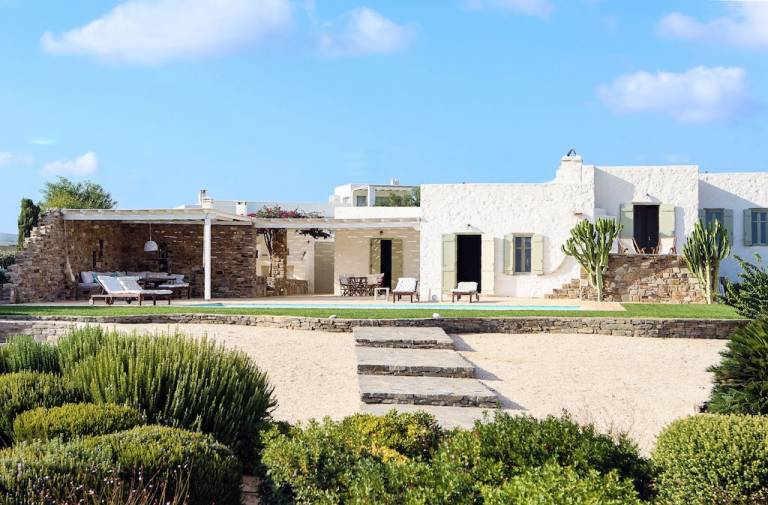 Villa Paros