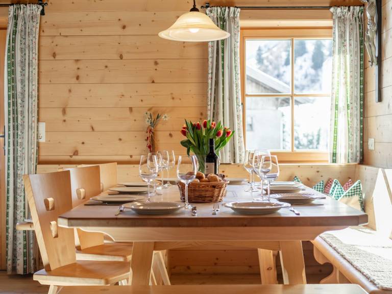 Pleasant house with patio | Pet-friendly — photo 3