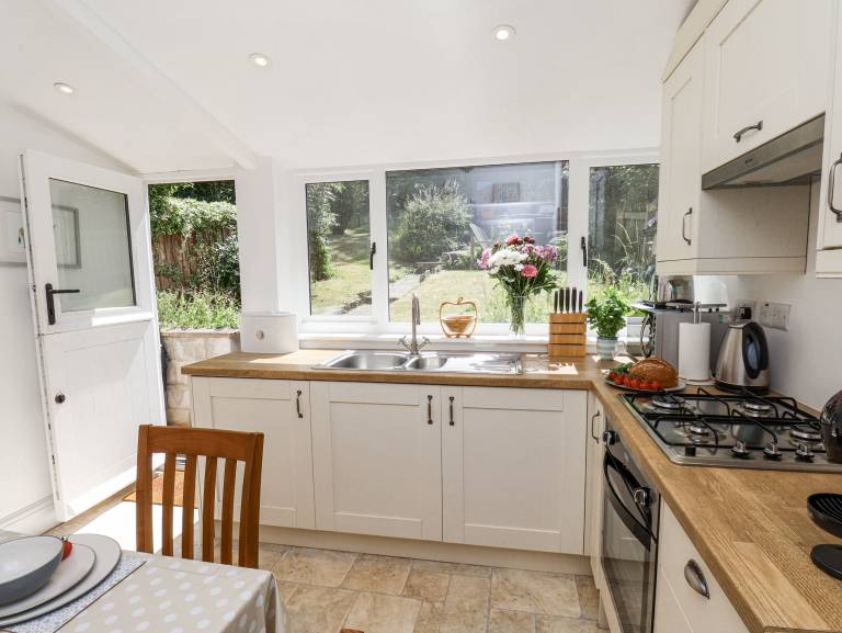 Children-friendly beautiful cottage with garden | Beach view | Close to the beach | Pets allowed — photo 5