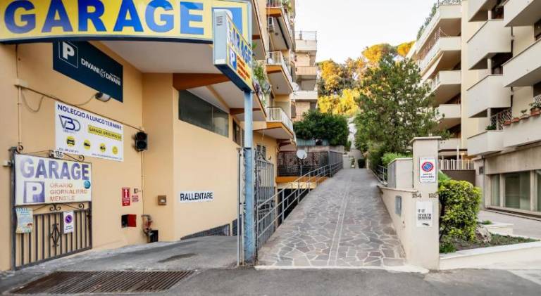 Apartment | Next to St. Peter's Basilica | Dogs allowed — photo 4