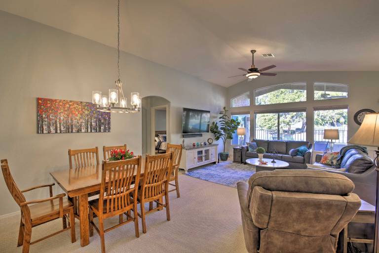 Snowbird & Golfer Oasis Lake View Peoria Retreat