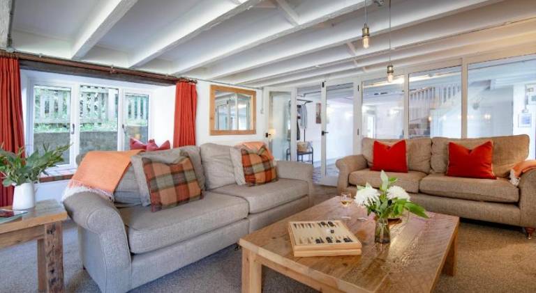 Vacation home with 5 rooms for 10 persons — photo 3
