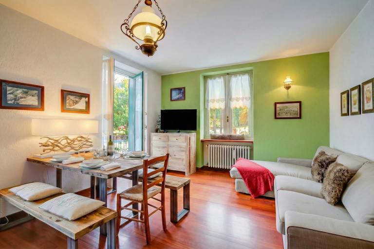 Family-oriented wonderful rental apartment | Mountain view | Ski nearby | Good for workation | Pets are welcome in Sauze d'Oulx