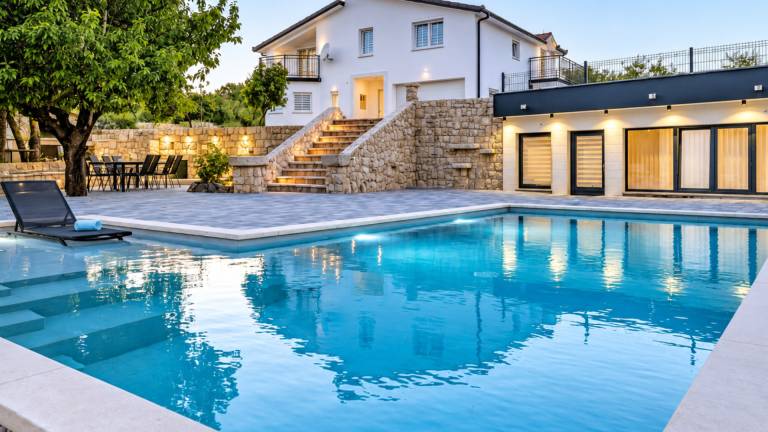Ferienhaus in Knezovići, Gespanschaft Split-Dalmatien, Kroatien für max. 8 Personen Ferienhaus in Knezovići, Gespanschaft Split-Dalmatien, Kroatien für max. 8 Personen