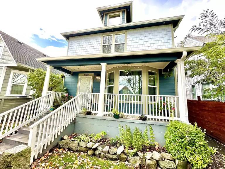 House Tacoma