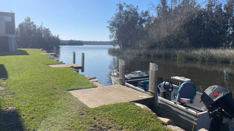 Cabin  Lake Conjola