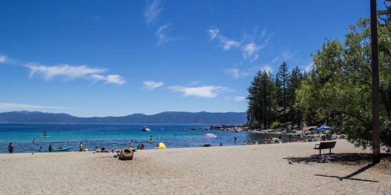 House Meeks Bay