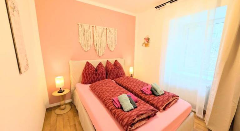 Apartment with 2 rooms for 6 persons — photo 2