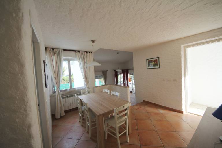 Villa with yard | Pets are welcome — photo 4