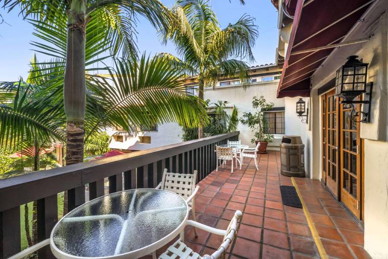 Best Western Plus Carpinteria Inn — photo 5