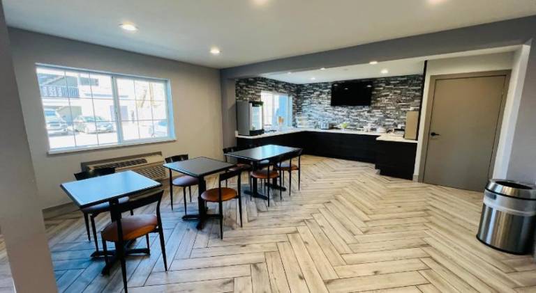 Quality Inn Tracy I-205 — photo 3