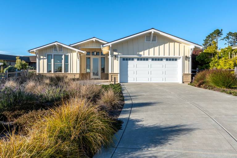 House  Bodega Bay