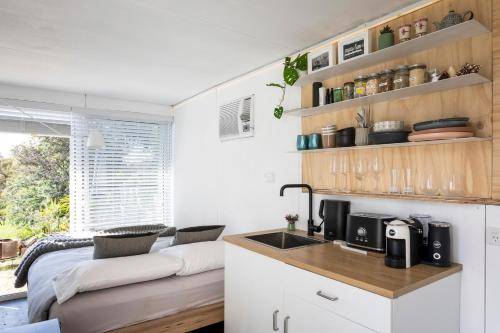 House  Heathcote