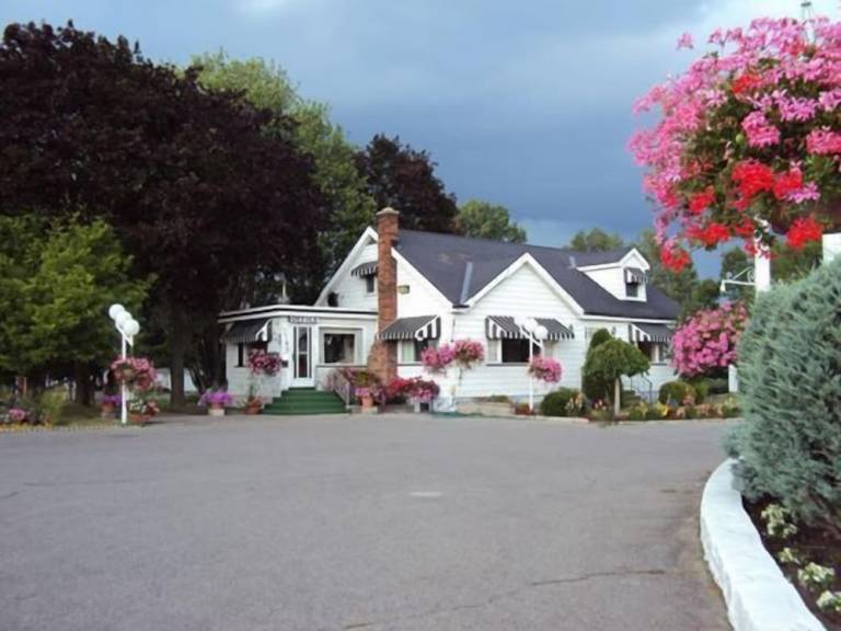Motel Trenton