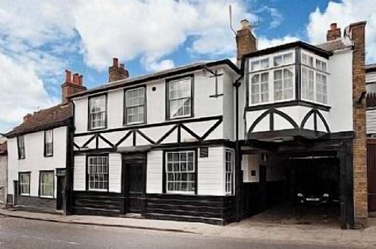 House Chipping Ongar